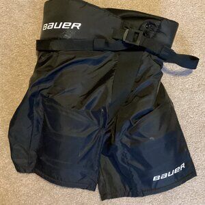 Bauer Boys Basic Youth Padded Hockey Player Black Pants Shorts Size L